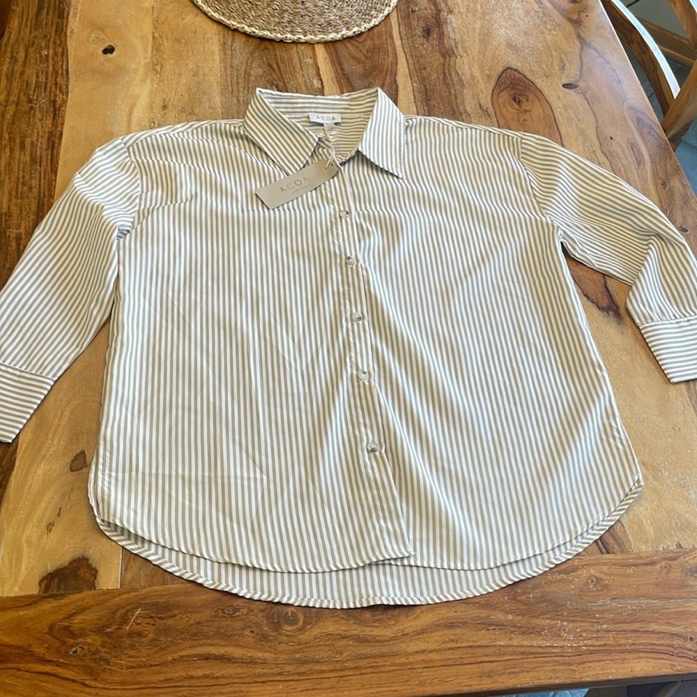 NWT Acoa Button Down